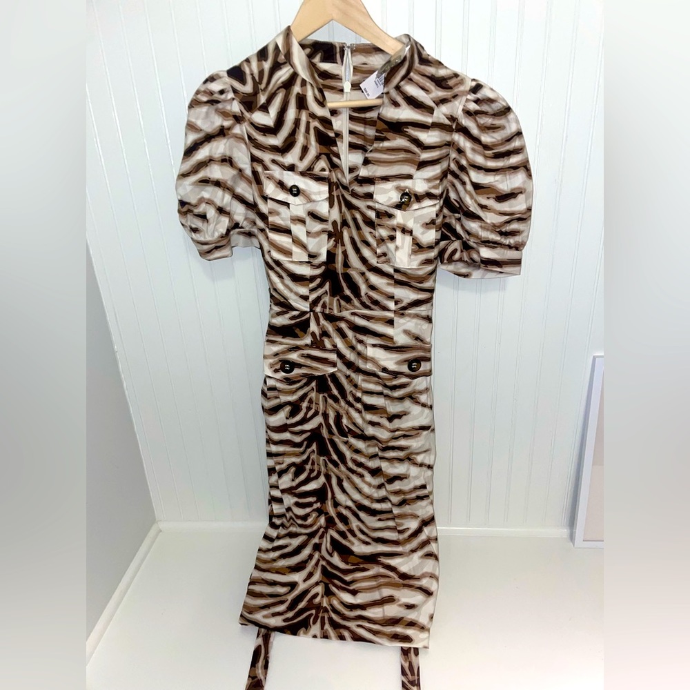 Beautiful Print Dress. Size S